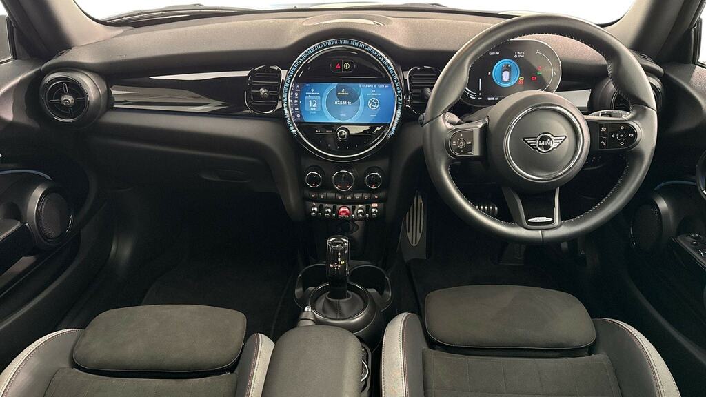 Mini Hatch 1.5 Cooper Sport Premium Plus LV73HHR Silver #4