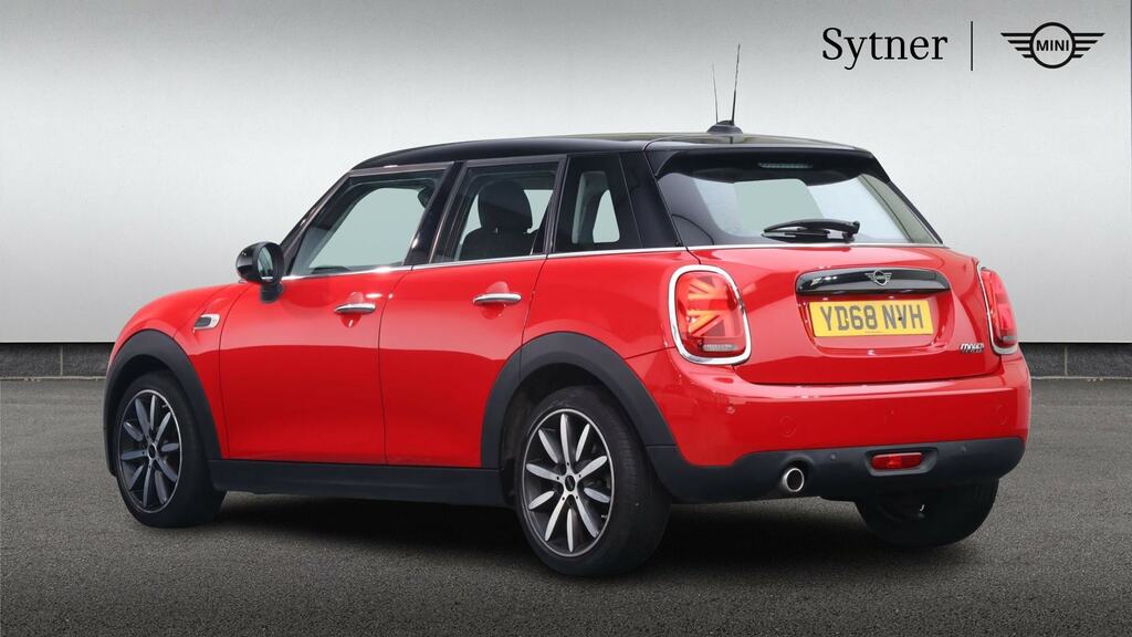 Mini Hatch 1.5 Cooper II Chili Pack YD68NVH Red #2