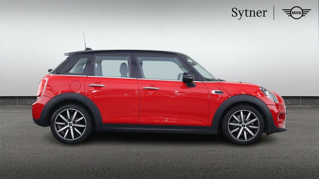 Mini Hatch 1.5 Cooper II Chili Pack YD68NVH Red #3