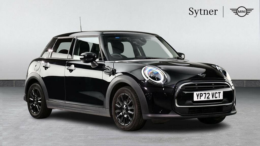 Mini Hatch 1.5 Cooper Classic Premium Black