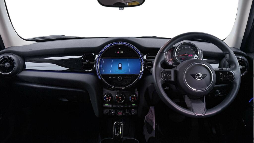 Mini Hatch 1.5 Cooper Classic Premium YP72VCT Black #4