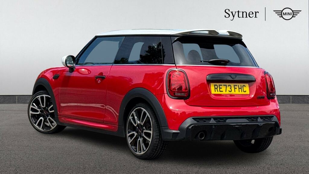Mini Hatch 1.5 Cooper Sport Premium RE73FHC Red #2