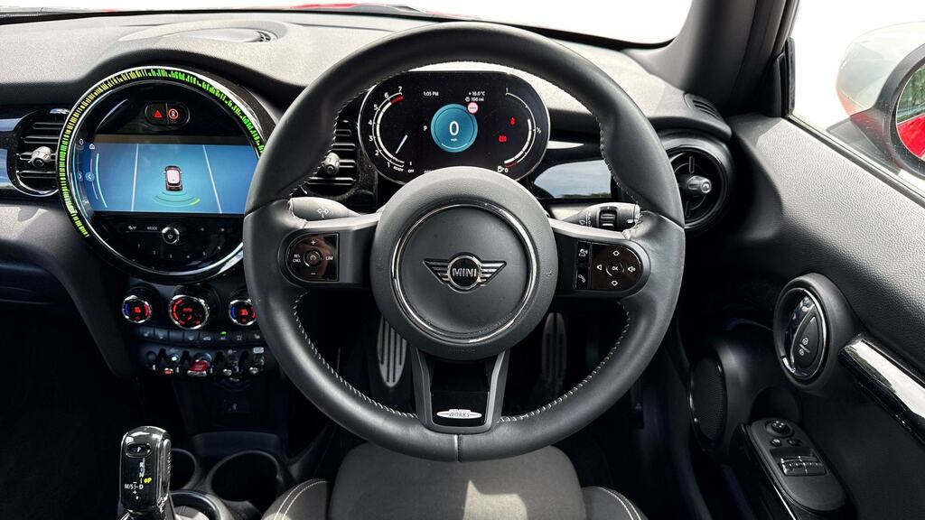 Mini Hatch 1.5 Cooper Sport Premium RE73FHC Red #5