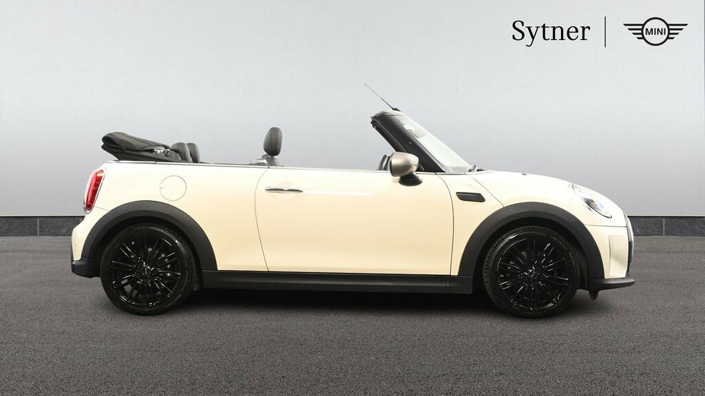 Mini Convertible 1.5 Cooper Exclusive Comfortnav Pack White #6