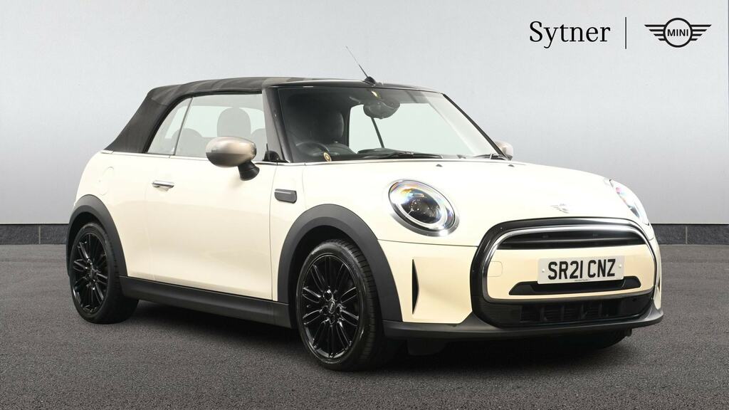 Mini Convertible 1.5 Cooper Exclusive Comfortnav Pack White #2