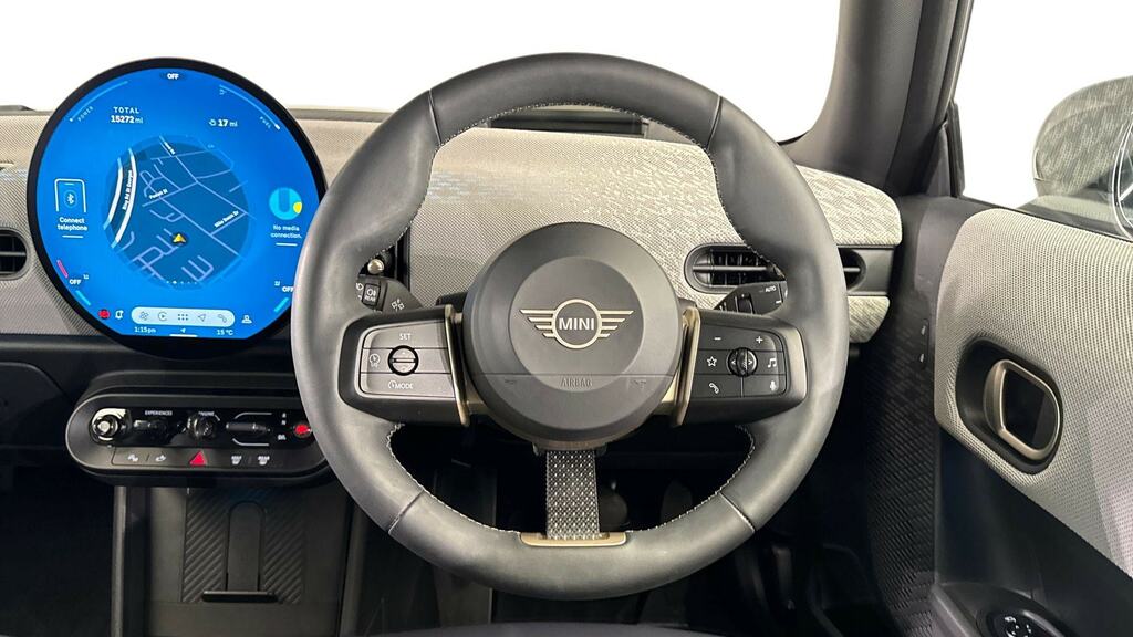 Mini Hatch 2.0 S Exclusive YO24MPF White #5