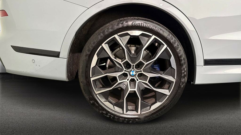 BMW X7 M60i Xdrive Grey #14