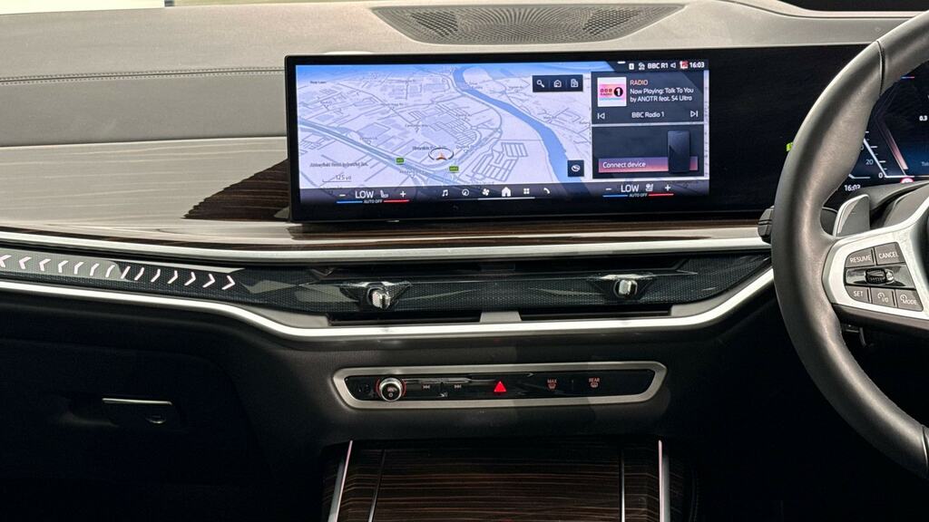 BMW X7 M60i Xdrive Grey #8