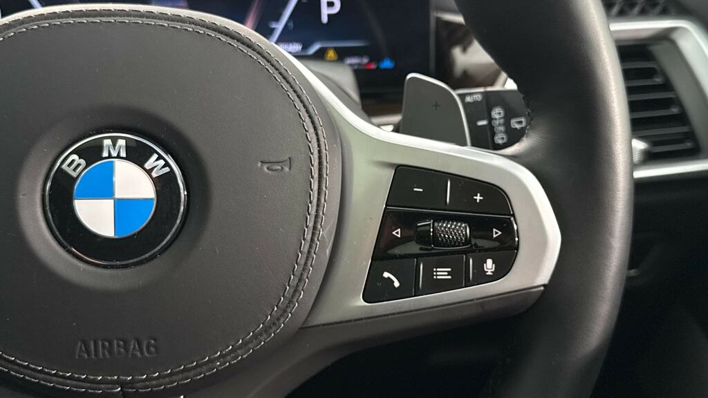 BMW X7 M60i Xdrive Grey #18