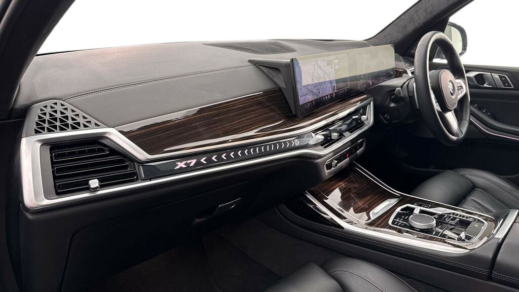 BMW X7 M60i Xdrive Grey #7