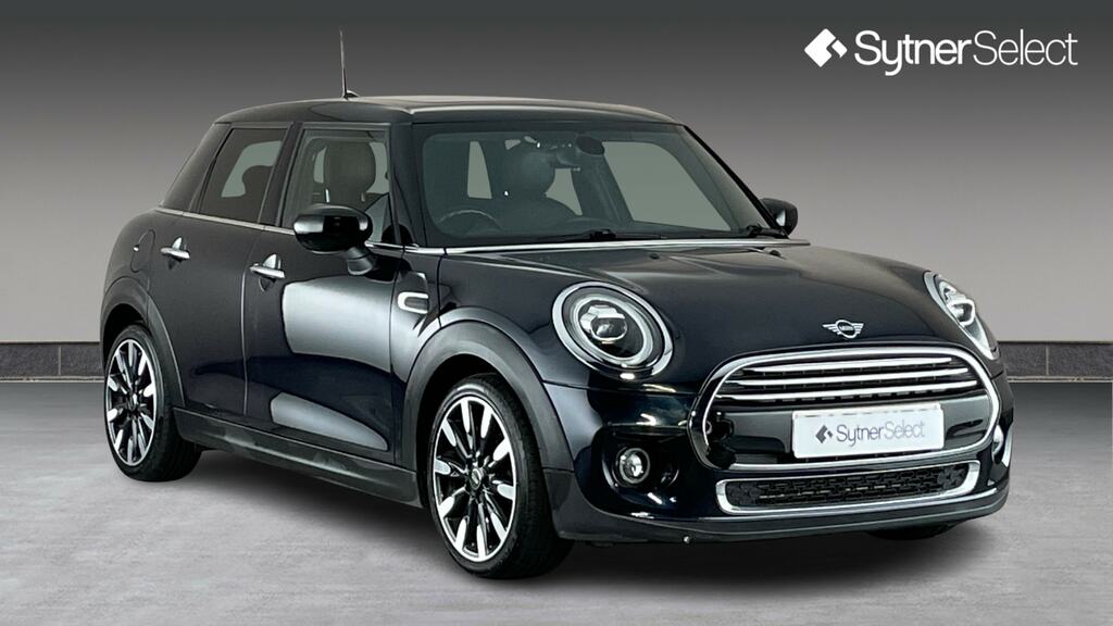 Mini Hatch 1.5 Cooper Exclusive II Comfort Pack Black