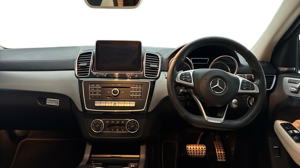 Mercedes-Benz GLE Coupe Gle 350D 4Matic Amg Line Premium Plus 9G-tron White #6
