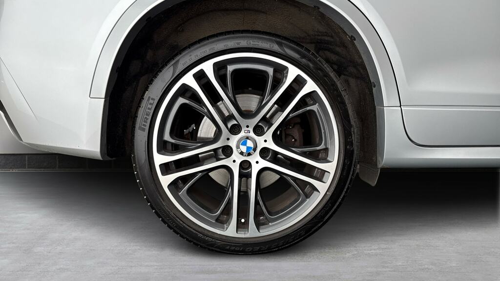 BMW X4 20D M Sport Black #26