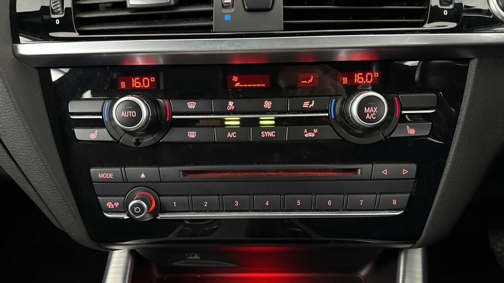 BMW X4 20D M Sport Black #16