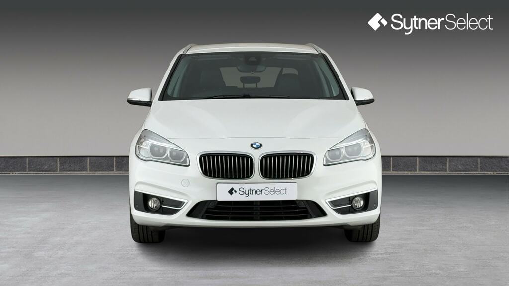 BMW 2 Series Active Tourer 225Xe Luxury Nav White #4