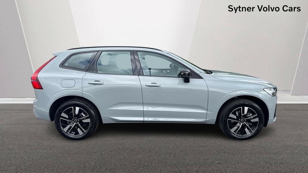 Volvo XC60 2.0 B5p Plus Dark Awd Geartronic PK26KHB Grey #3