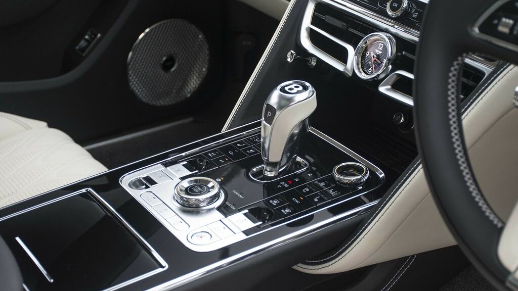 Bentley Flying Spur Mulliner Blue #12