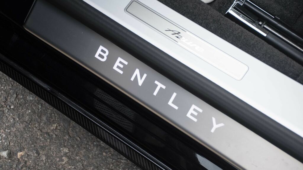 Bentley Flying Spur Mulliner Blue #19