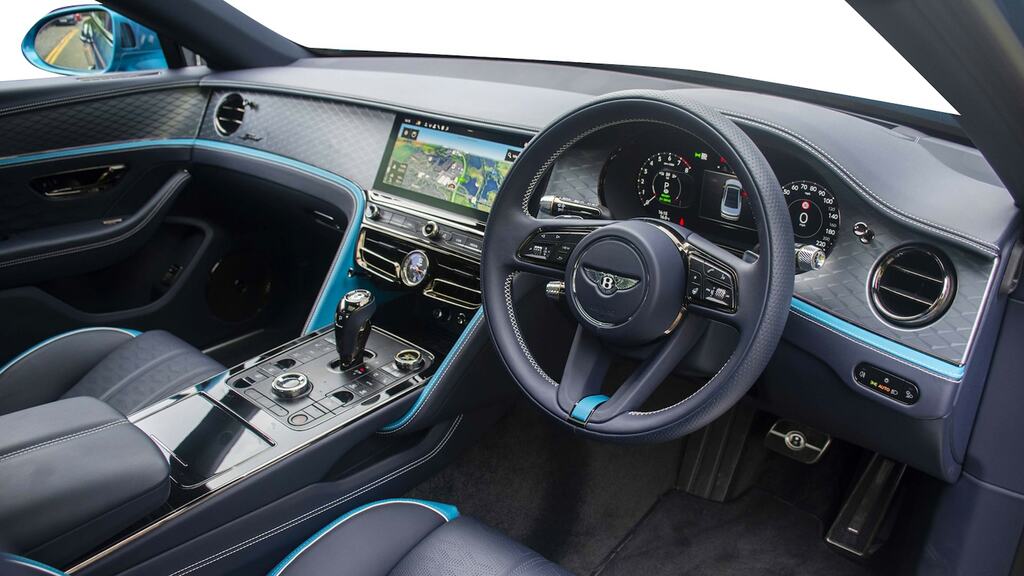 Bentley Flying Spur 4.0 V8 Hybrid Speed Blackline Blue #4