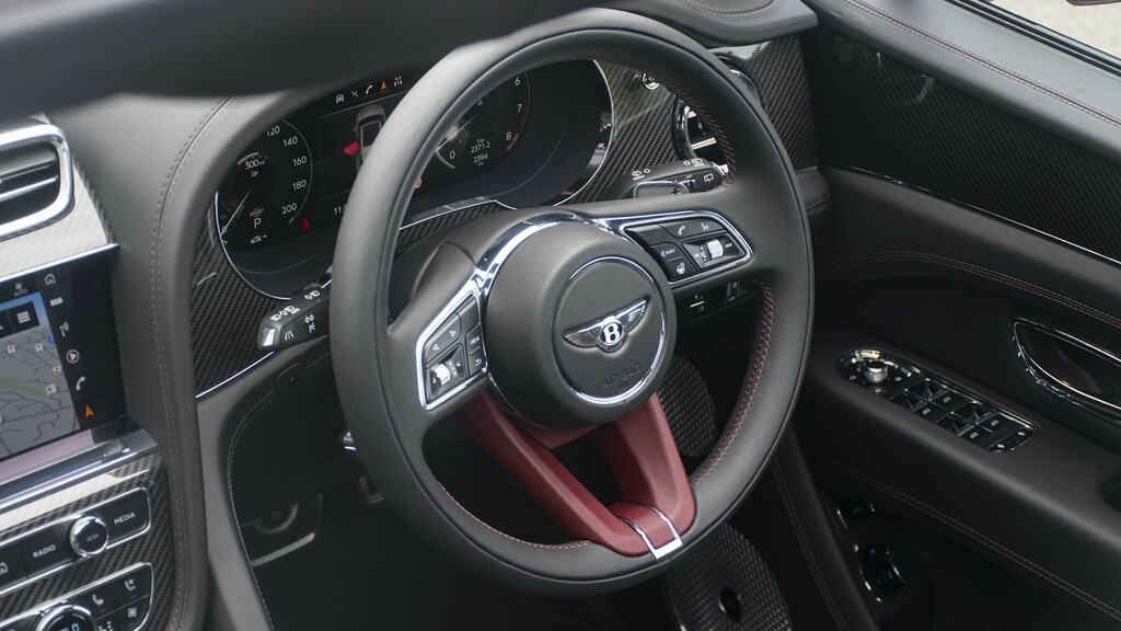 Bentley Bentayga V8 #33