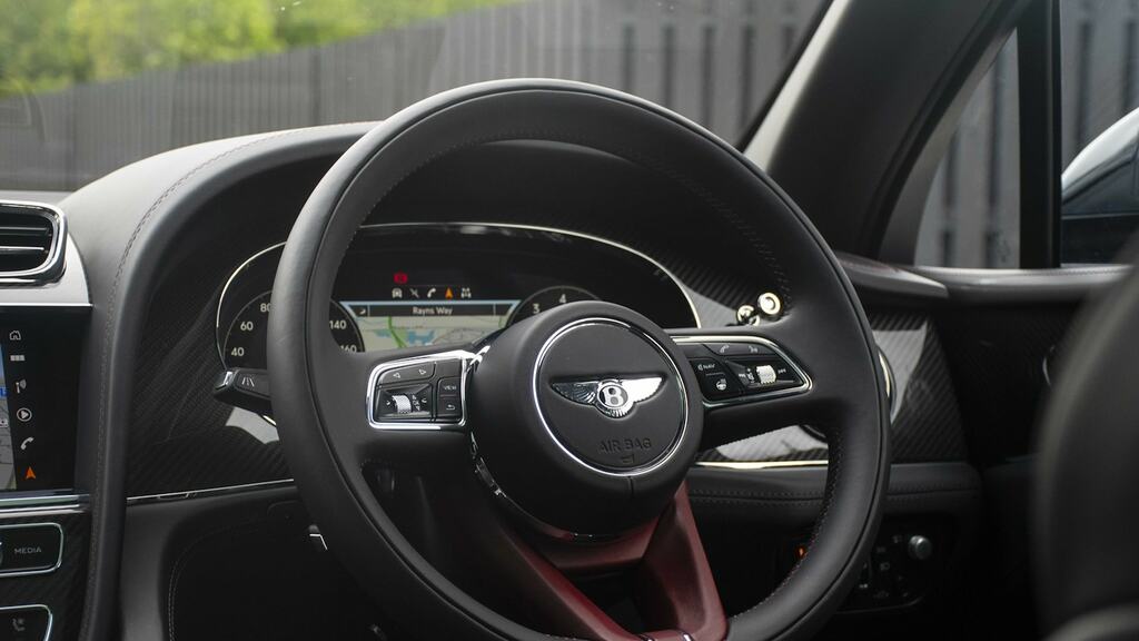 Bentley Bentayga V8 #24