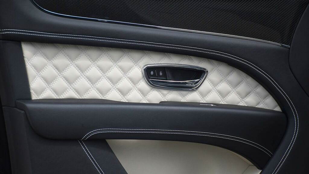 Bentley Bentayga V8 S Grey #16
