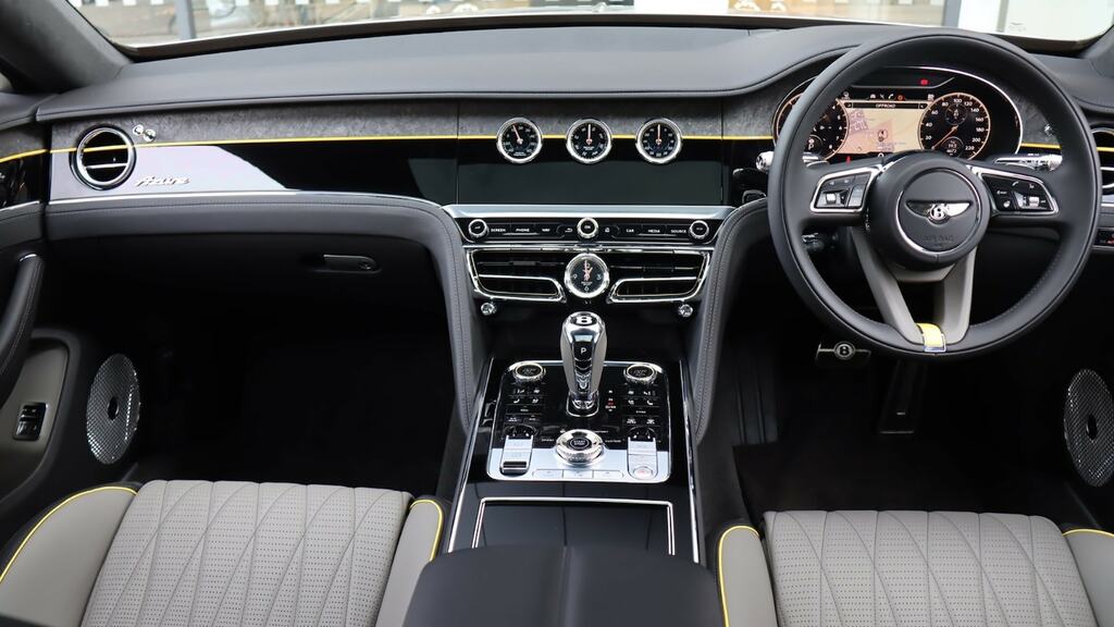 Bentley Flying Spur 3.0 V6 Hybrid Azure Blackline Spec Grey #4