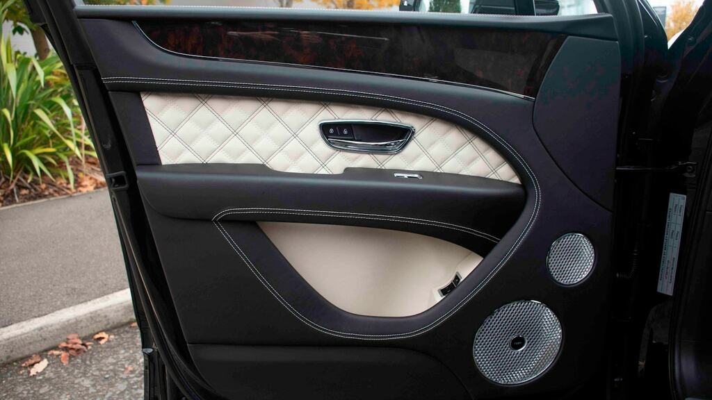 Bentley Bentayga Suv #18