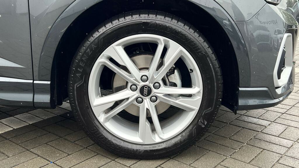 Audi Q3 35 Tfsi S Line S Tronic Tech Pack YH25AZP Grey #5