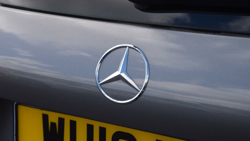 Mercedes-Benz B Class B200d Amg Line Premium #25