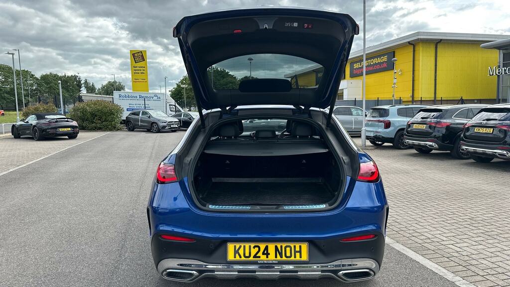 Mercedes-Benz GLC Class Glc 220D 4Matic Amg Line Premium 9G-tronic White #16