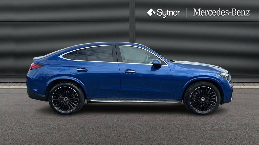 Mercedes-Benz GLC Class Glc 220D 4Matic Amg Line Premium 9G-tronic White #4
