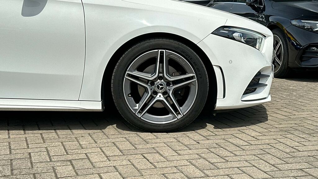 Mercedes-Benz A Class A200 Amg Line Premium YO19YSV White #5