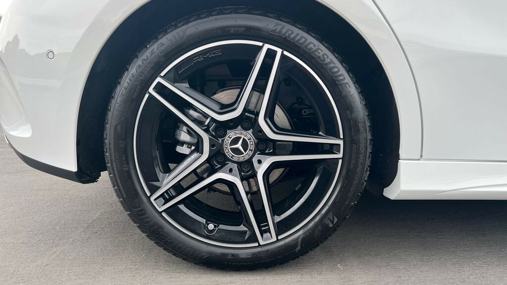 Mercedes-Benz A Class A180 Amg Line Executive White #5