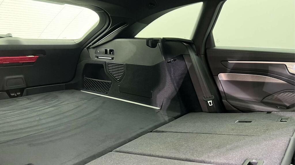 Audi A6 Avant Audi A6 Avant S Line E-tron Performance 270,00 Kw Blue #17