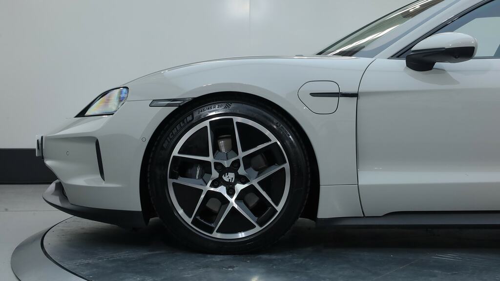 Porsche Taycan 300Kw 89Kwh Rwd Grey #3