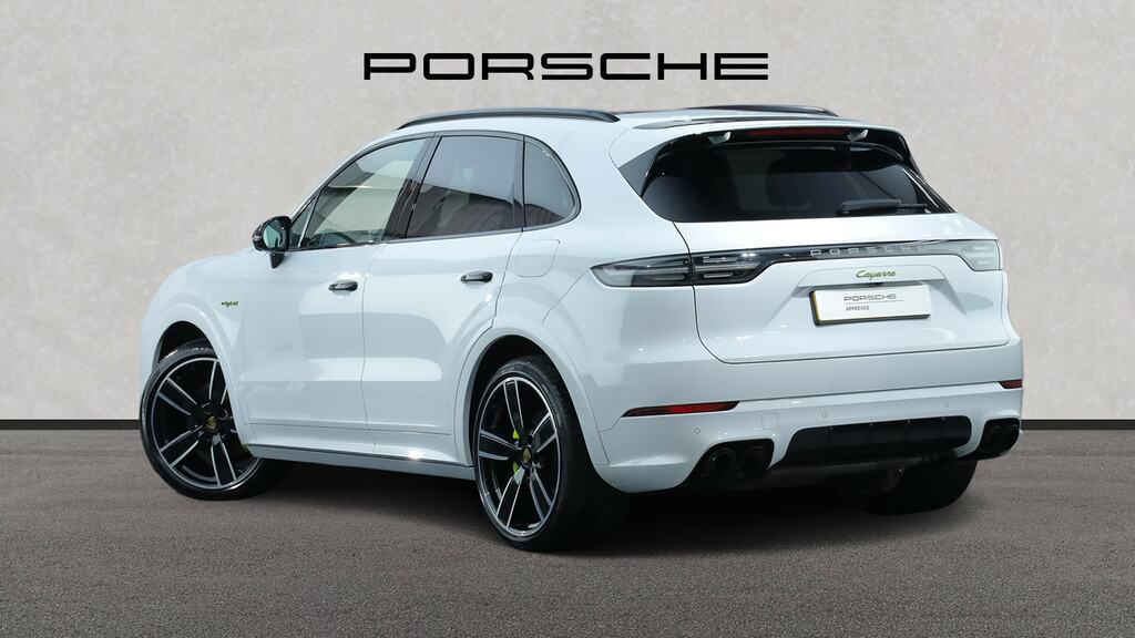 Porsche Cayenne E-hybrid Platinum Edition Tiptronic S White #2