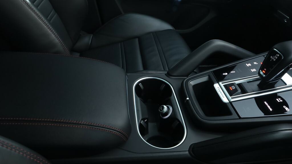 Porsche Cayenne Gts Tiptronic S Blue #16