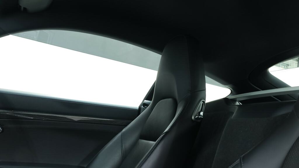 Porsche Cayman S-a Silver #18