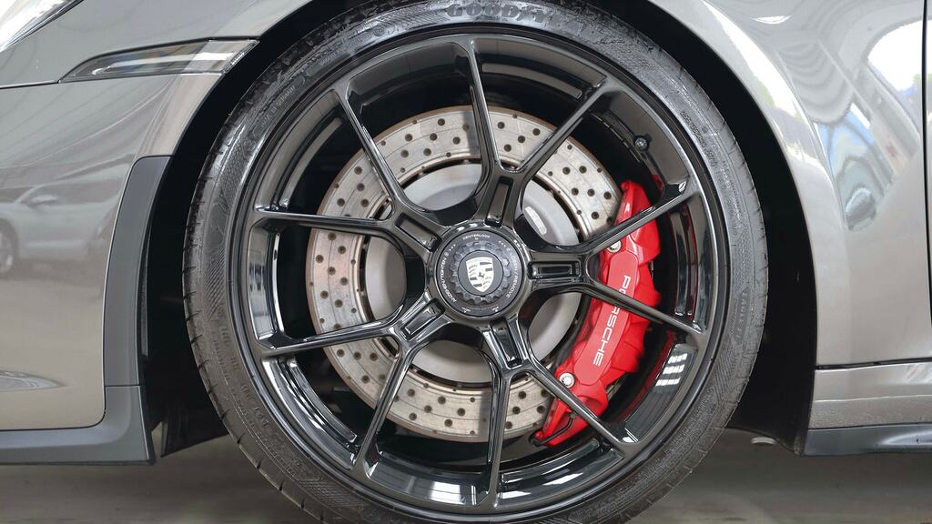 Porsche 911 992 Carrera 4 Gts Red #4