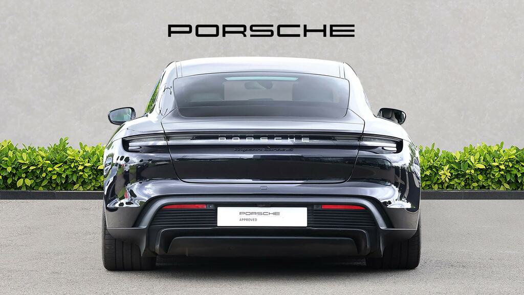 Porsche Taycan 560Kw Turbo S 93Kwh Black #5