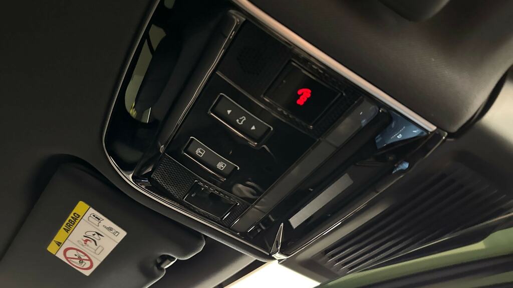 Land Rover Range Rover Edition Black #22