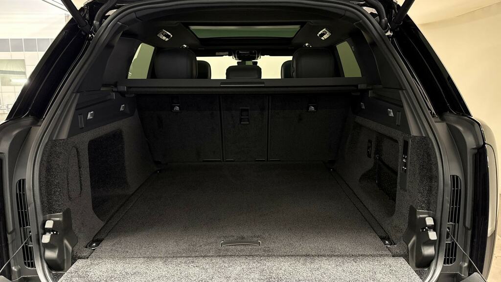 Land Rover Range Rover Edition Black #10