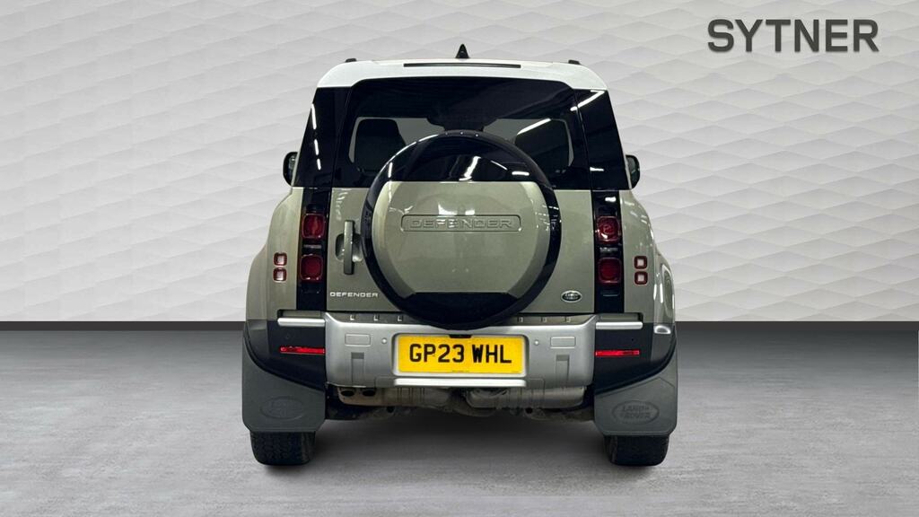 Land Rover Defender 130 3.0 D300 Hse 130 Green #6