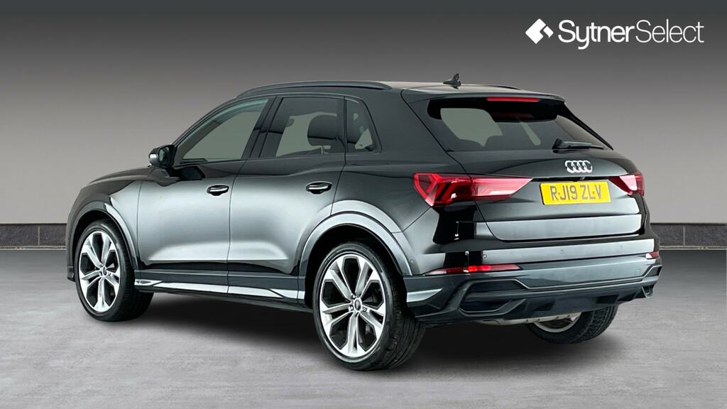 Audi Q3 45 Tfsi Quattro S Line S Tronic RJ19ZLV Black #2