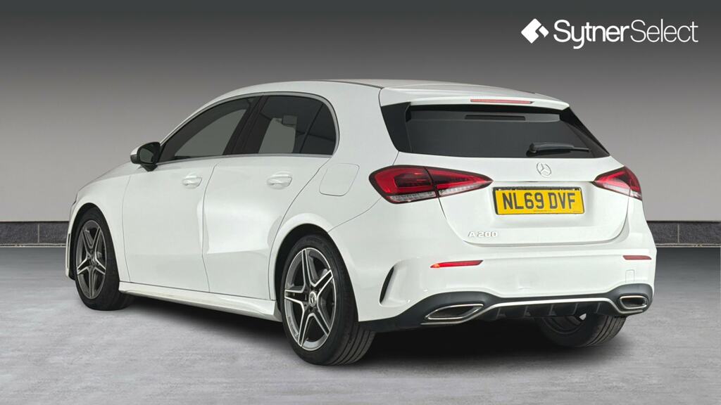 Mercedes-Benz A Class A200 Amg Line NL69DVF White #2