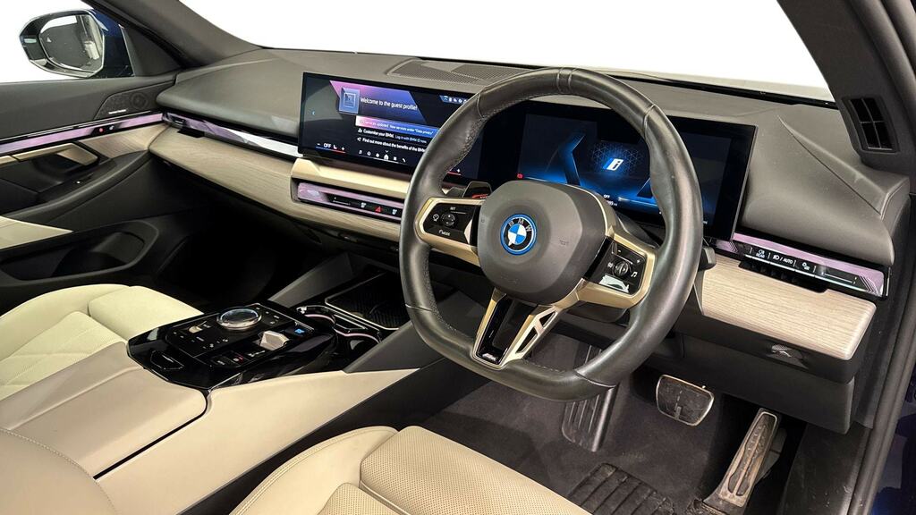 BMW i5 250Kw Edrive40 M Sport Pro 84Kwh Blue #6