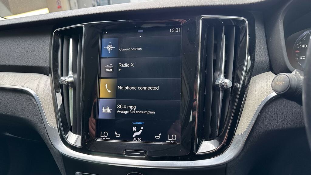 Volvo V60 2.0 D3 Momentum Estate Euro 6 Ss  #26