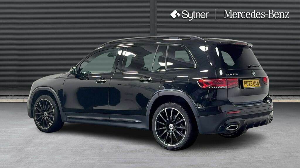 Mercedes-Benz GLB Class Glb 200 Amg Line Premium Night Ed 7G-tronic Black #2