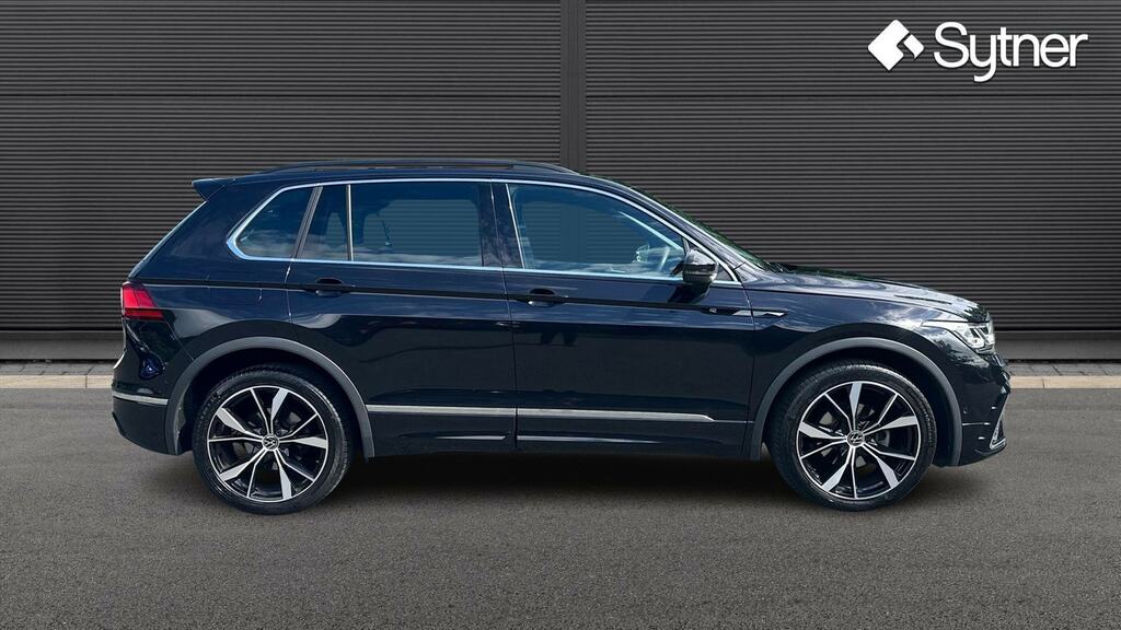 Volkswagen Tiguan 1.5 Tsi 150 R-line Dsg NC72KDV Black #4